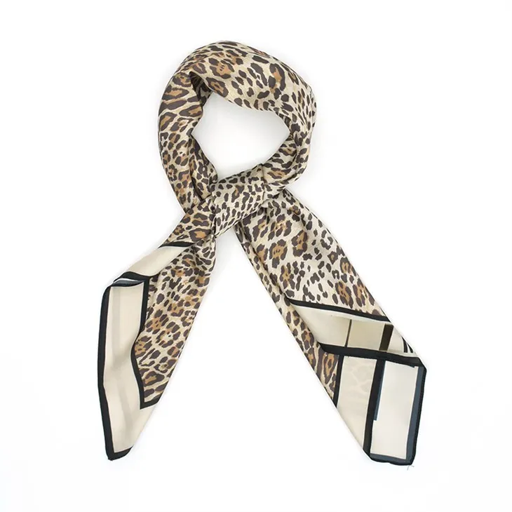 Leopard bandana S041
