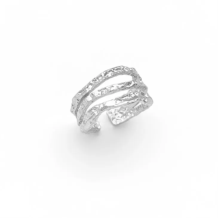 Hõbedane kolmekordne sõrmus